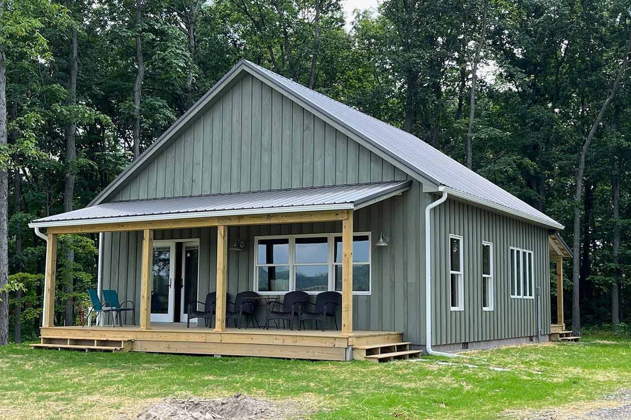 Small house built by mountain spring builders